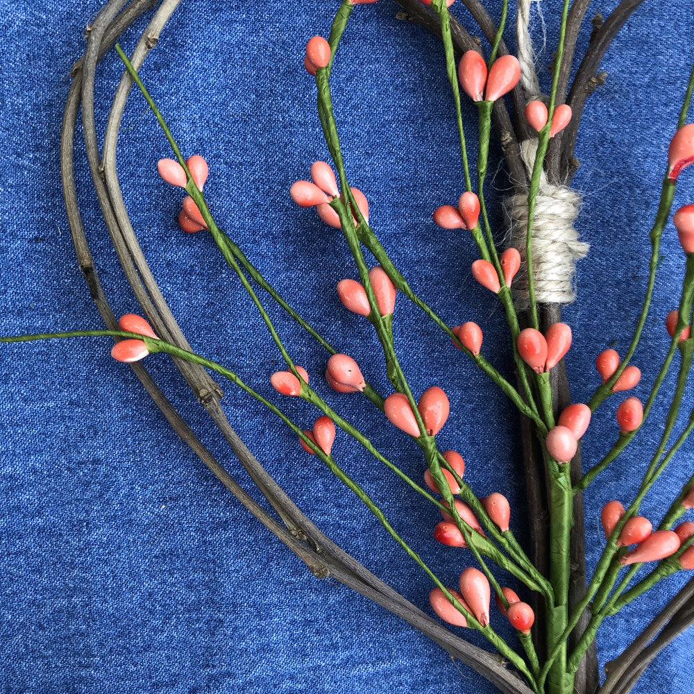 Heart twig wall art. - Picture 3 of 3